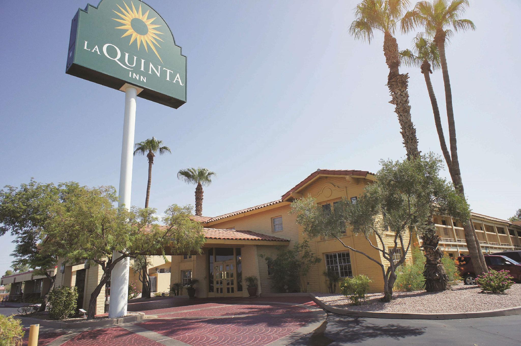 La Quinta Inn By Wyndham Phoenix Thomas Road Exterior foto